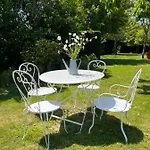 Chez Bea Calme Avec Sa Jolie Vue Sur Jardin, Confort Assure