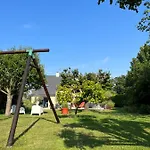فندق مبيت وإفطار Chez Bea Calme Avec Sa Jolie Vue Sur Jardin, Confort Assure