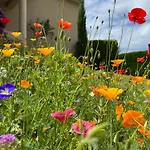 Chez Bea Calme Avec Sa Jolie Vue Sur Jardin, Confort Assure فندق مبيت وإفطار 3*