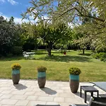 ベッド・アンド・ブレックファスト Chez Bea Calme Avec Sa Jolie Vue Sur Jardin, Confort Assure 3*