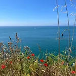 ベッド・アンド・ブレックファスト Chez Bea Calme Avec Sa Jolie Vue Sur Jardin, Confort Assure グランビル