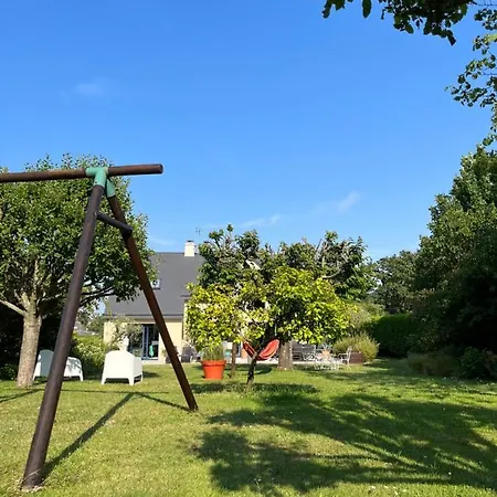 Nocleg ze śniadaniem Chez Bea Calme Avec Sa Jolie Vue Sur Jardin, Confort Assure
