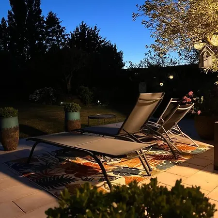 Bed & Breakfast Chez Bea Calme Avec Sa Jolie Vue Sur Jardin, Confort Assure 3*