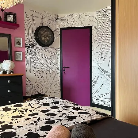 فندق مبيت وإفطار Chez Bea Calme Avec Sa Jolie Vue Sur Jardin, Confort Assure