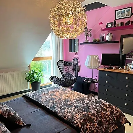 Chez Bea Calme Avec Sa Jolie Vue Sur Jardin, Confort Assure