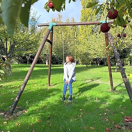Chez Bea Calme Avec Sa Jolie Vue Sur Jardin, Confort Assure Frühstückspension