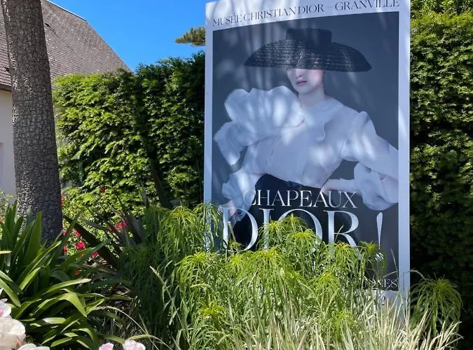 Chez Bea Calme Avec Sa Jolie Vue Sur Jardin, Confort Assure 3*