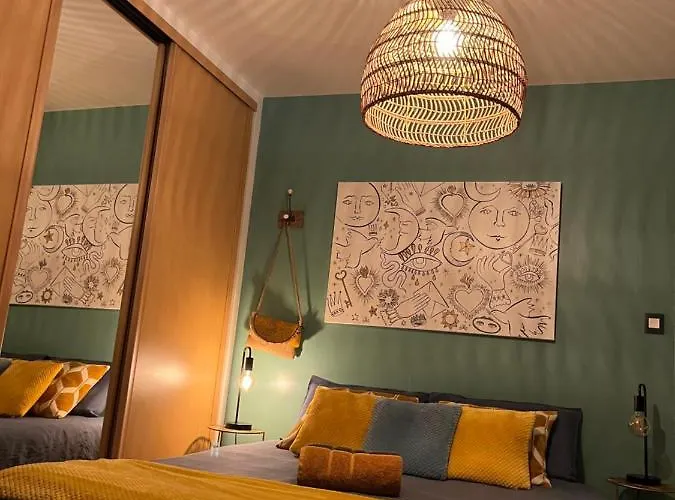 Bed & Breakfast Chez Bea Calme Avec Sa Jolie Vue Sur Jardin, Confort Assure