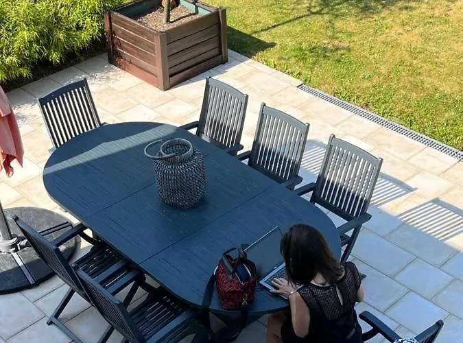 Bed & Breakfast Chez Bea Calme Avec Sa Jolie Vue Sur Jardin, Confort Assure 3*